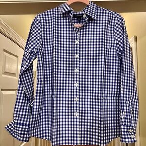 NWOT Women's Lands' End Blue White Gingham Non-Iron Button Front Shirt Size 8P